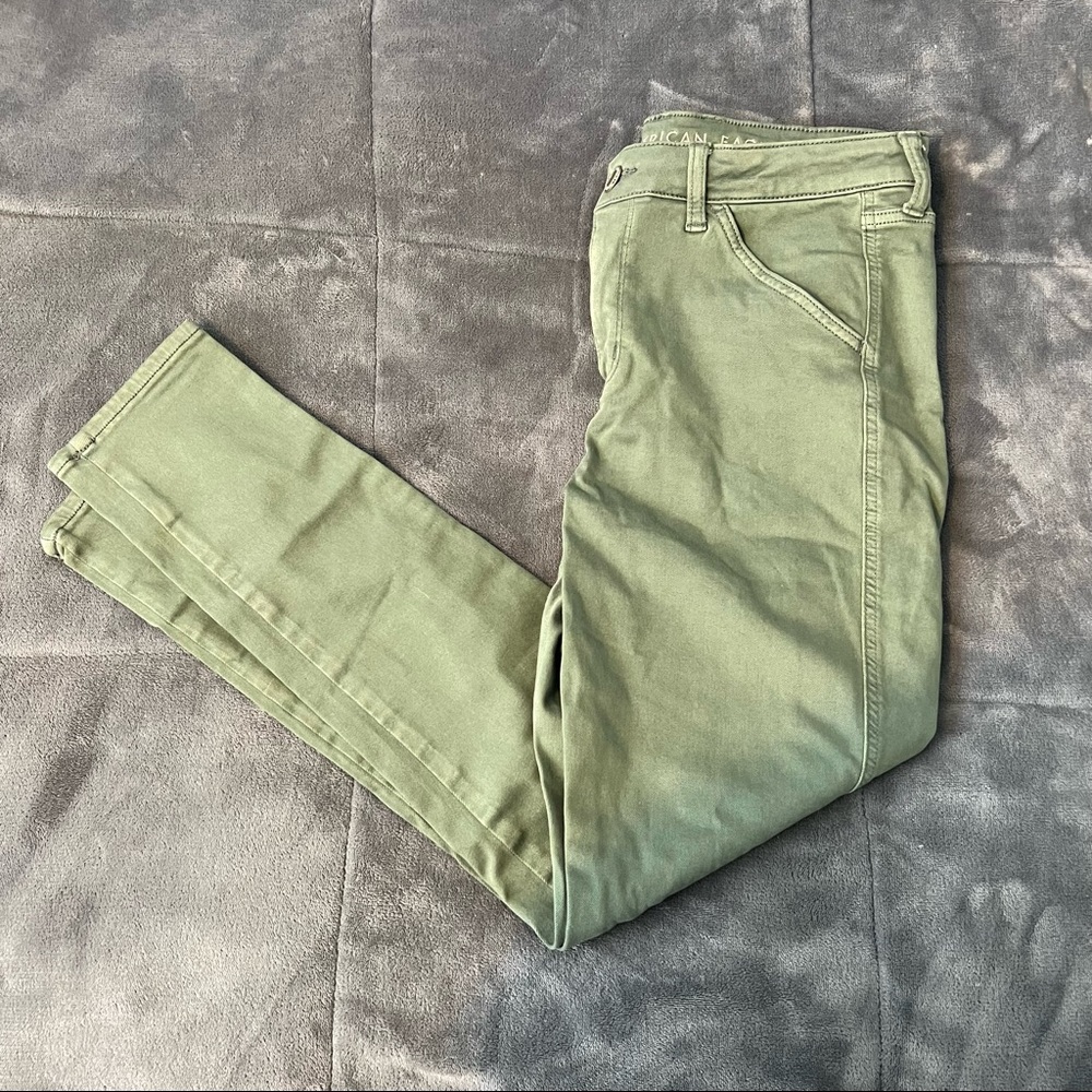 Green Hi Rise American Eagle Jegging